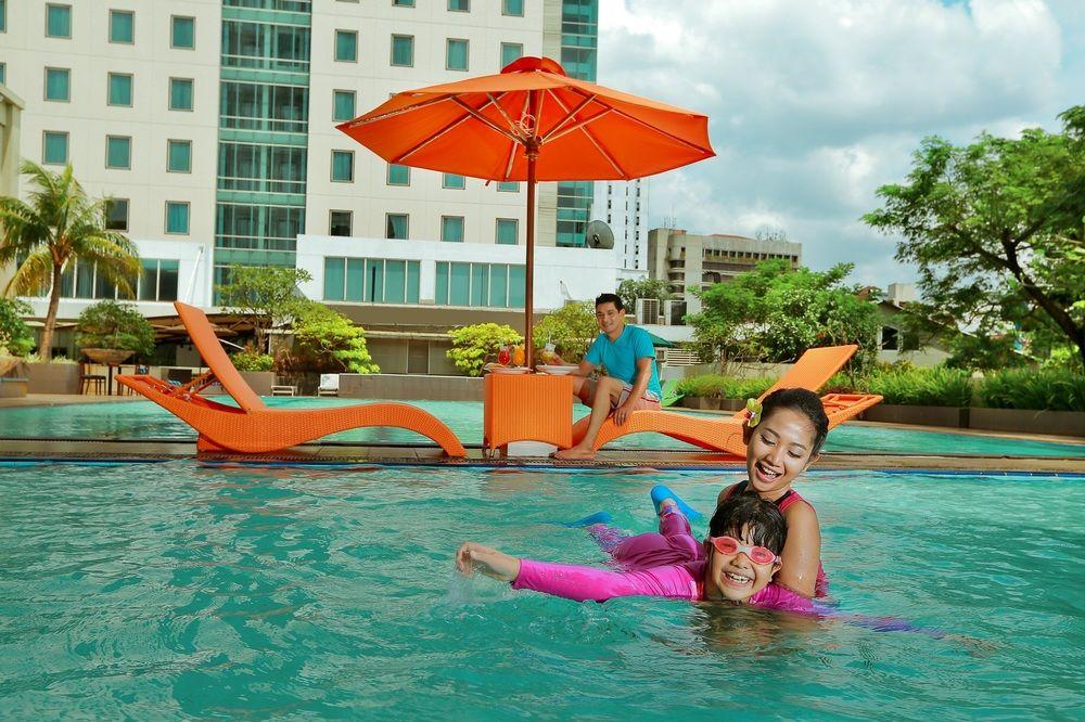 Park Hotel Cawang Yakarta Exterior foto