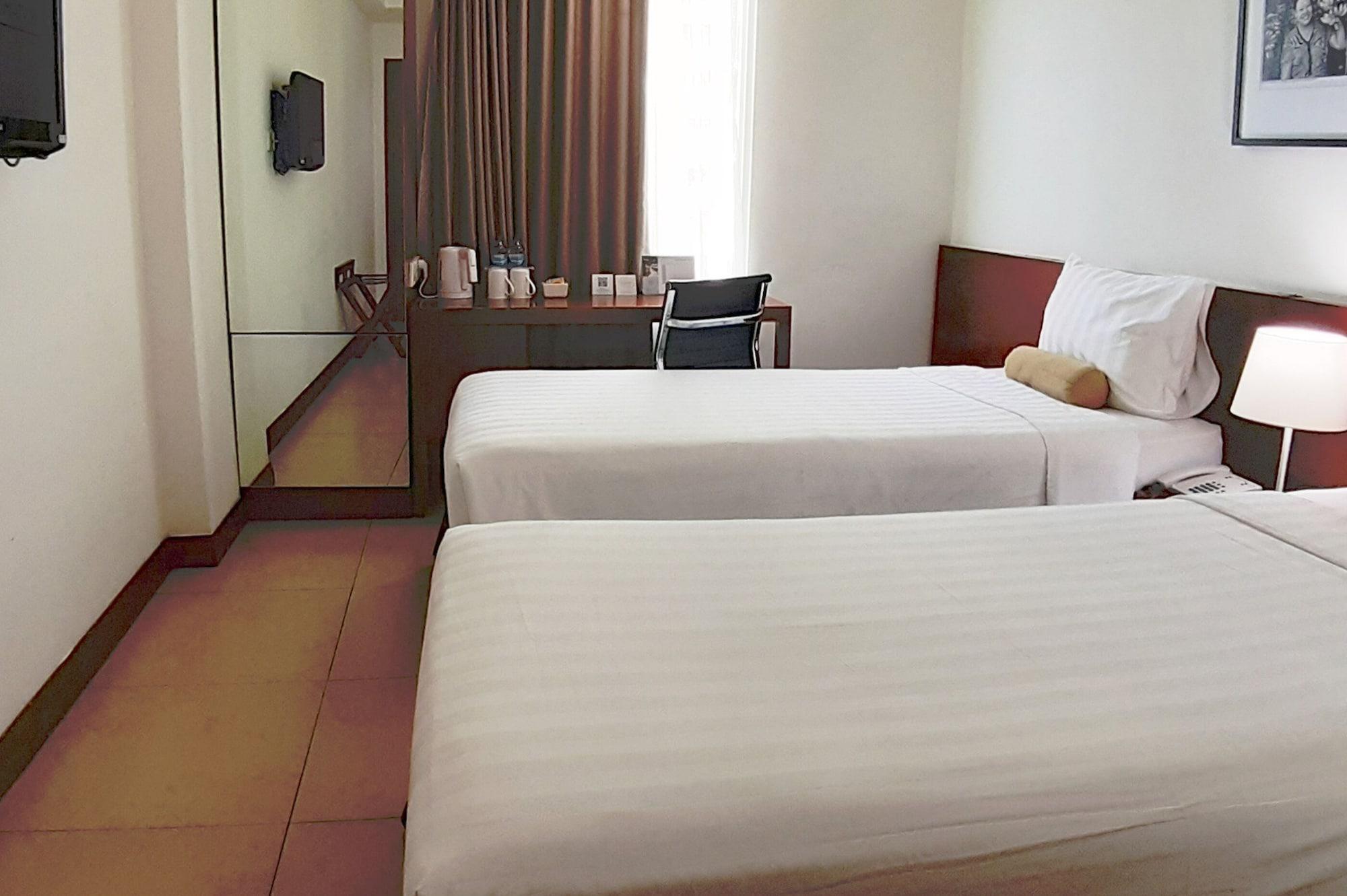 Park Hotel Cawang Yakarta Exterior foto