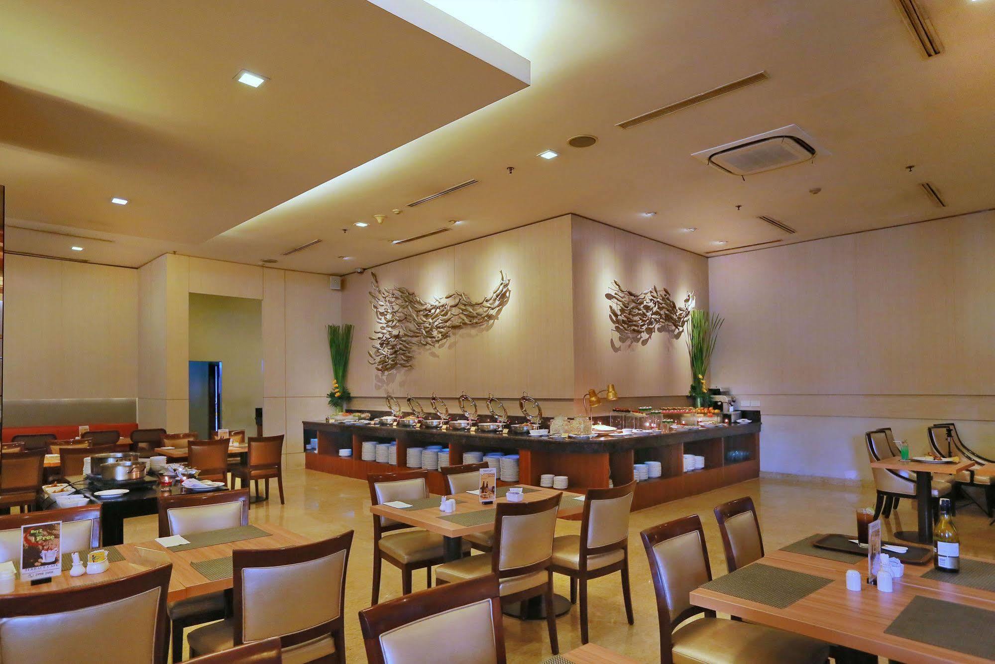 Park Hotel Cawang Yakarta Exterior foto